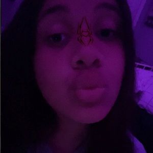 Meet your Posher, Skylar